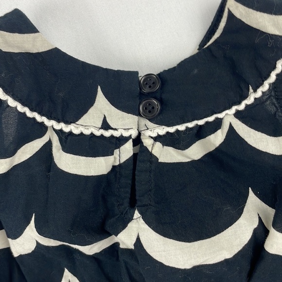 Old Navy Romper One Piece Size 0-3 Months - Picture 3 of 5